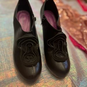 Madden Girl Rokker Black Paris Booties